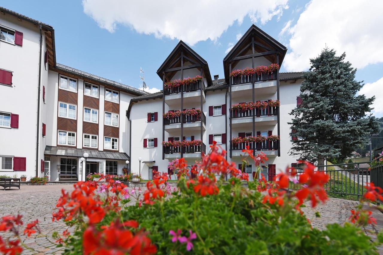 Residence Casa Metz Santa Cristina Val Gardena Exterior foto