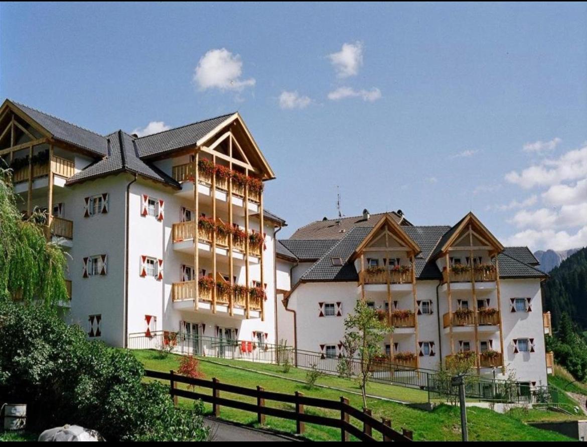 Residence Casa Metz Santa Cristina Val Gardena Exterior foto